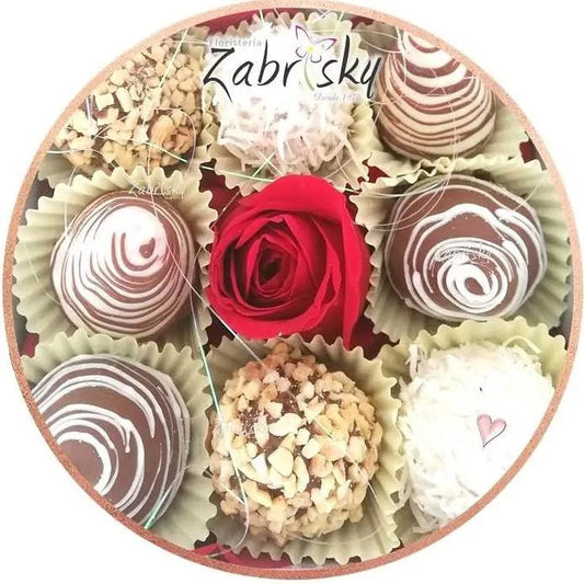 Chocolate strawberries and roses - Floristería Zabrisky