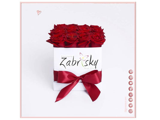 ROSAS EN CAJA - Floristería Zabrisky