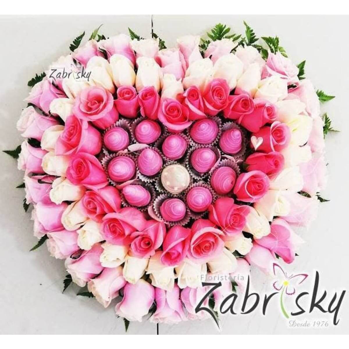 Dulzura - Rosas y fresas con chocolate - Floristería Zabrisky