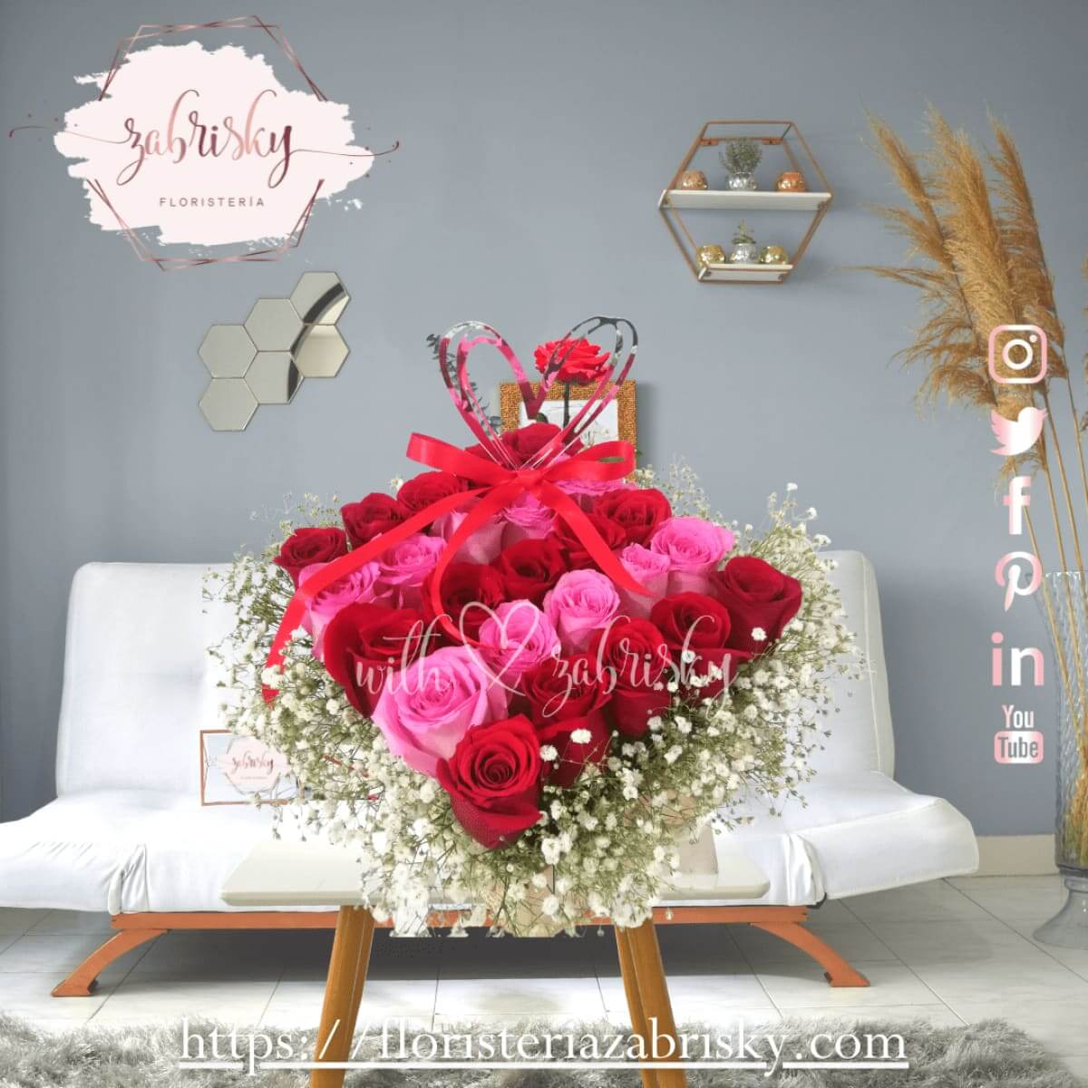 Nia - Rosas Rojas y Rosadas - Floristería Zabrisky