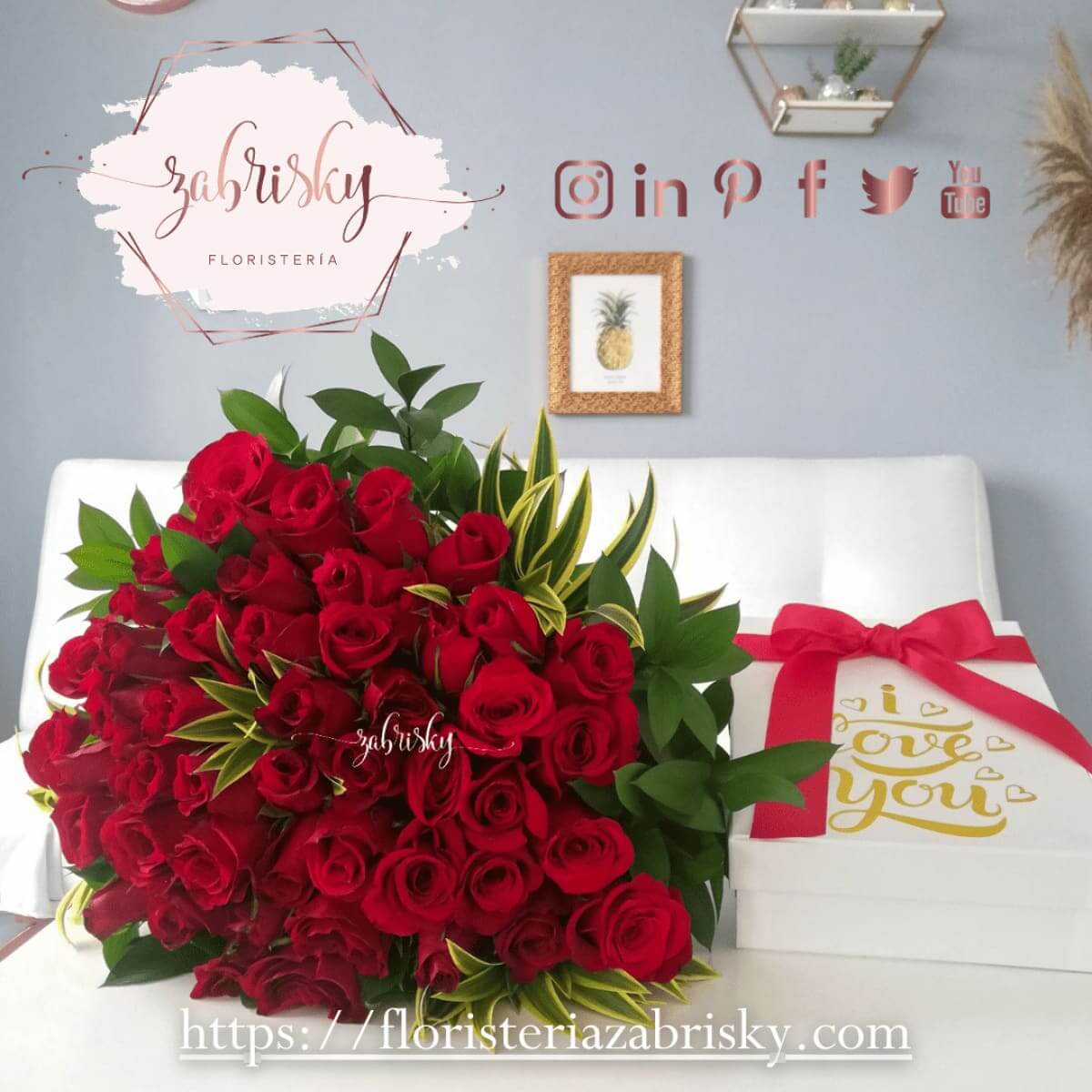 Ramillete Rosas Rojas (24) y Ferrero - Floristería Zabrisky
